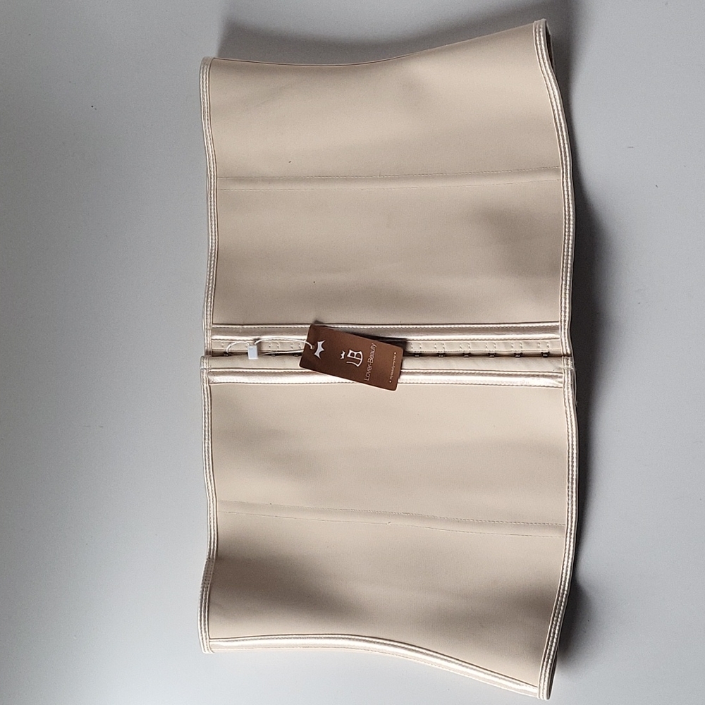 Waist Trainer Shape wear NWT